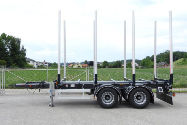 Wir überführen jeden Lkw oder Auflieger. Egal ob regional, deutschlandweit oder auch innerhalb Europas.